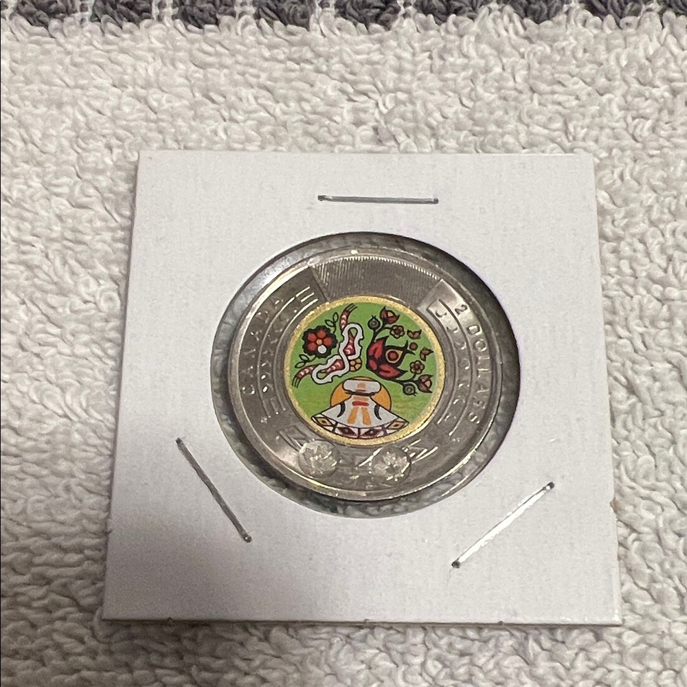 2022 Canadian Toonie coin set - Picture 3 of 4